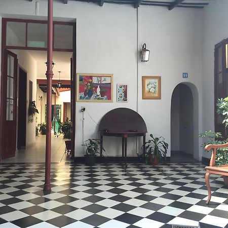 Posada Casa De Borgona Salta Eksteriør bilde