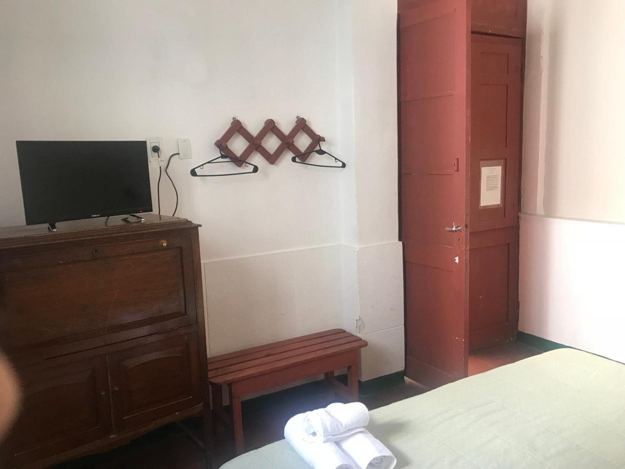 Posada Casa De Borgona Salta Eksteriør bilde